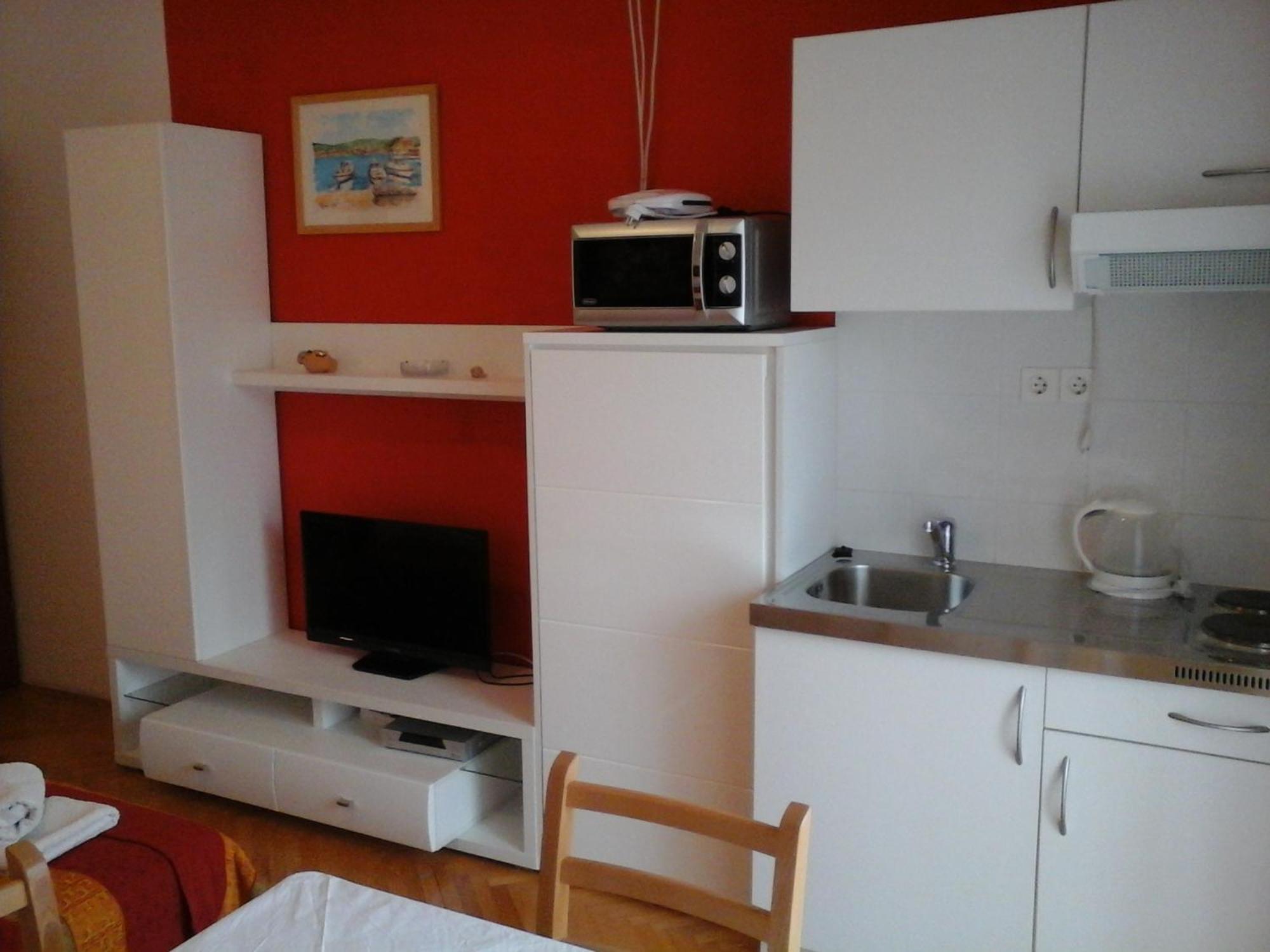 Apartments And Rooms Dobrila Jelsa  Quarto foto